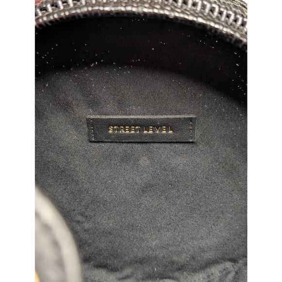 Anthropologie Street Level Round Wicker Purse in Black - Picture 7 of 8